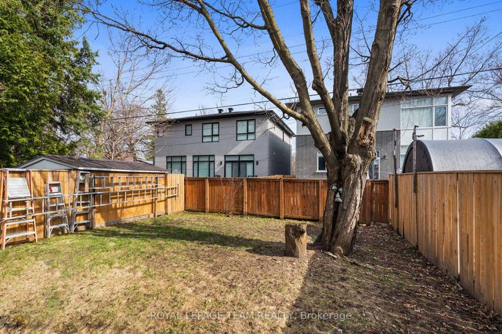 Photo 22 at 26 Starwood Road, Nepean (Meadowlands/St. Claire Gardens), Ottawa