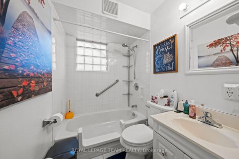 Photo 19 at 26 Starwood Road, Nepean (Meadowlands/St. Claire Gardens), Ottawa
