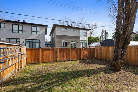 Photo 23 at 26 Starwood Road, Nepean (Meadowlands/St. Claire Gardens), Ottawa