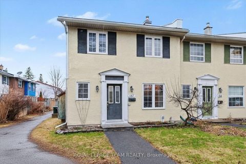 Photo 1 at 187 MONTEREY Drive, Nepean (Leslie Park), Ottawa