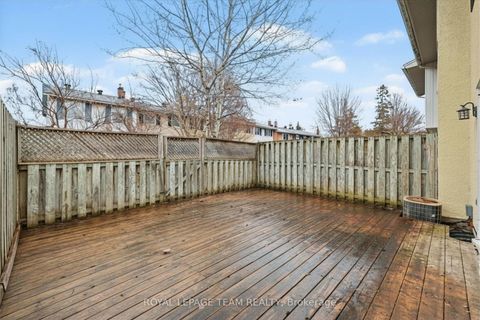 Photo 28 at 187 MONTEREY Drive, Nepean (Leslie Park), Ottawa