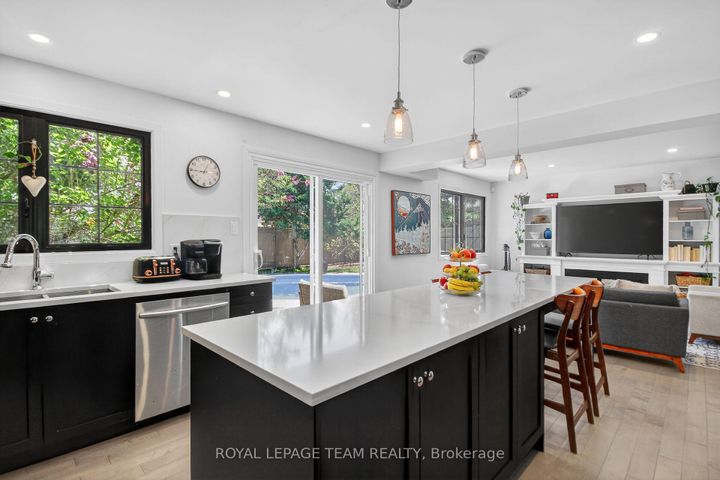 Photo 14 at 15 Markham Avenue, Nepean (Craig Henry/Woodvale), Ottawa