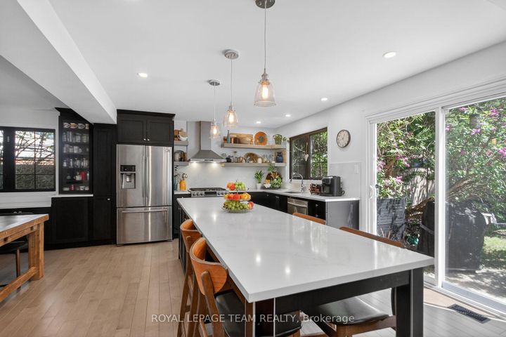 Photo 15 at 15 Markham Avenue, Nepean (Craig Henry/Woodvale), Ottawa