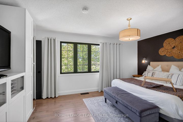 Photo 25 at 15 Markham Avenue, Nepean (Craig Henry/Woodvale), Ottawa