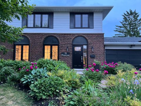 Photo 1 at 15 Markham Avenue, Nepean (Craig Henry/Woodvale), Ottawa