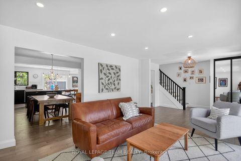 Photo 9 at 15 Markham Avenue, Nepean (Craig Henry/Woodvale), Ottawa