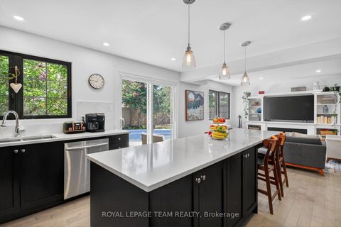 Photo 14 at 15 Markham Avenue, Nepean (Craig Henry/Woodvale), Ottawa