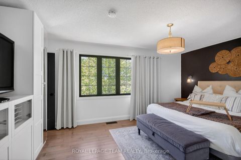 Photo 25 at 15 Markham Avenue, Nepean (Craig Henry/Woodvale), Ottawa