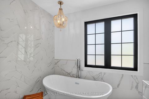 Photo 29 at 15 Markham Avenue, Nepean (Craig Henry/Woodvale), Ottawa