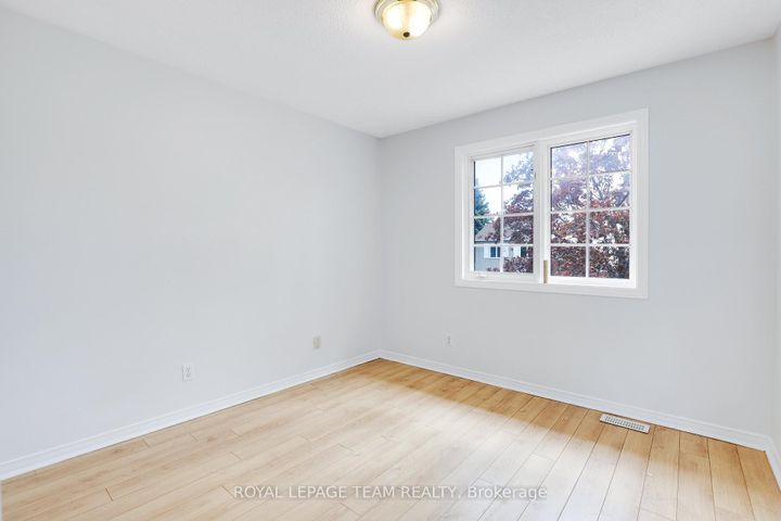 Photo 21 at 4 Windhurst Drive, Nepean (Barrhaven East), Ottawa