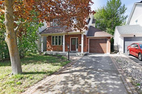 Photo 1 at 4 Windhurst Drive, Nepean (Barrhaven East), Ottawa