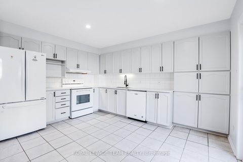 Photo 11 at 4 Windhurst Drive, Nepean (Barrhaven East), Ottawa