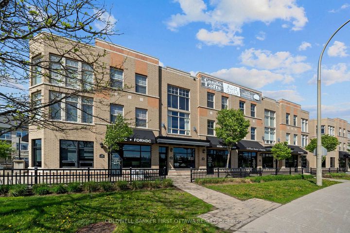 Photo 1 at 75C COLONNADE Road, Nepean (Merivale Industrial Park/Citiplace), Ottawa