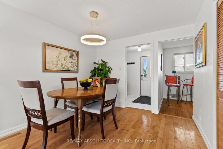 Photo 3 at #D - 413 Woodfield Drive, Nepean (Tanglewood), Ottawa
