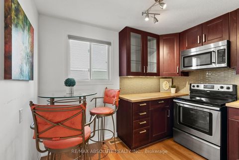 Photo 10 at #D - 413 Woodfield Drive, Nepean (Tanglewood), Ottawa