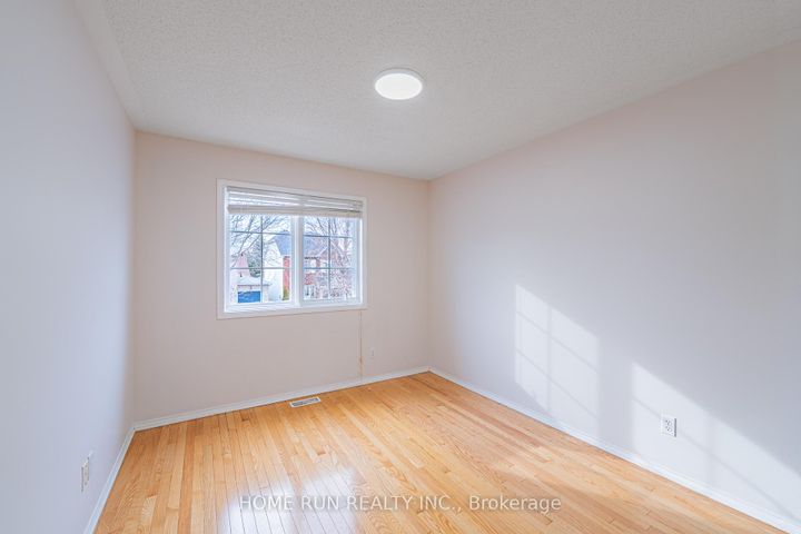 Photo 14 at 182 Windhurst Drive, Nepean (Barrhaven East), Ottawa