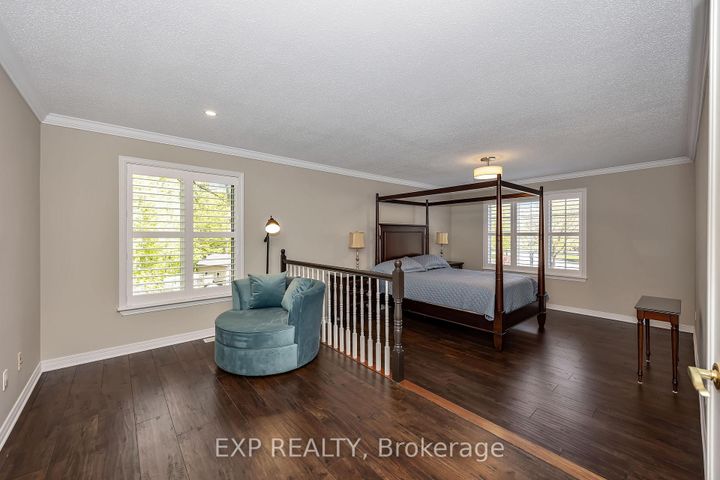 Photo 8 at 28 Sachs Forest Place, Nepean (Barrhaven East), Ottawa