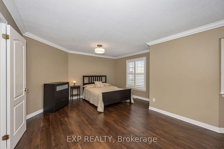 Photo 12 at 28 Sachs Forest Place, Nepean (Barrhaven East), Ottawa