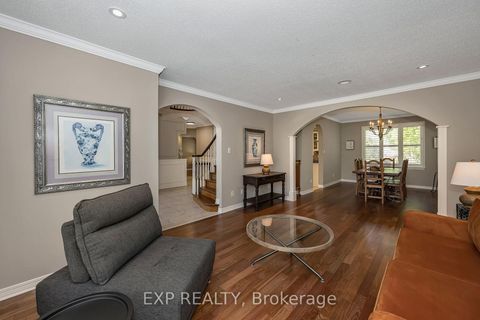 Photo 6 at 28 Sachs Forest Place, Nepean (Barrhaven East), Ottawa