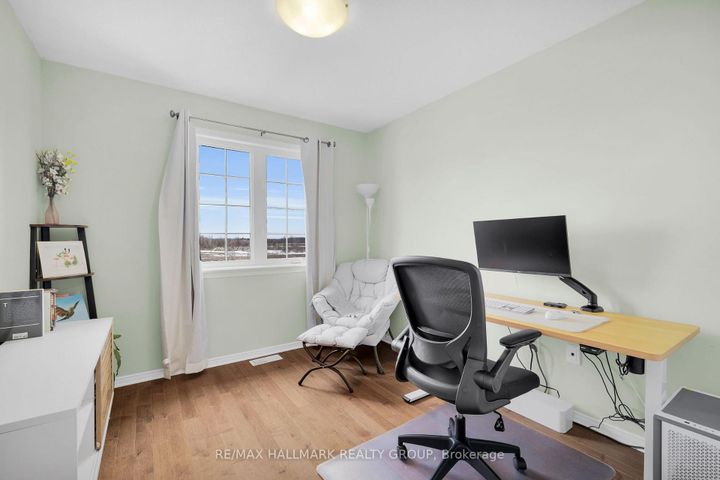 Photo 27 at 132 LARAMIE Crescent, Nepean (Stonebridge), Ottawa