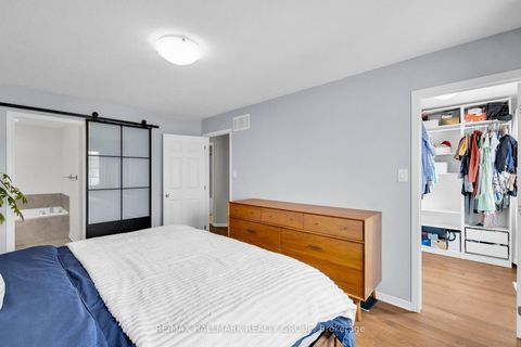 Photo 22 at 132 LARAMIE Crescent, Nepean (Stonebridge), Ottawa