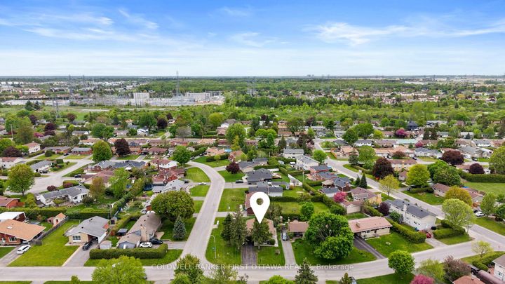 Photo 40 at 26 Spring Garden Avenue, Nepean (Meadowlands/Crestview), Ottawa