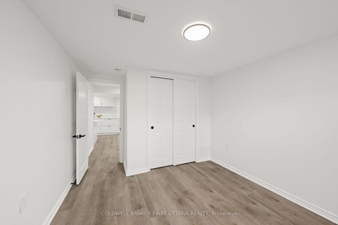 Photo 26 at 26 Spring Garden Avenue, Nepean (Meadowlands/Crestview), Ottawa