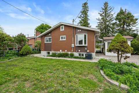 Photo 32 at 26 Spring Garden Avenue, Nepean (Meadowlands/Crestview), Ottawa
