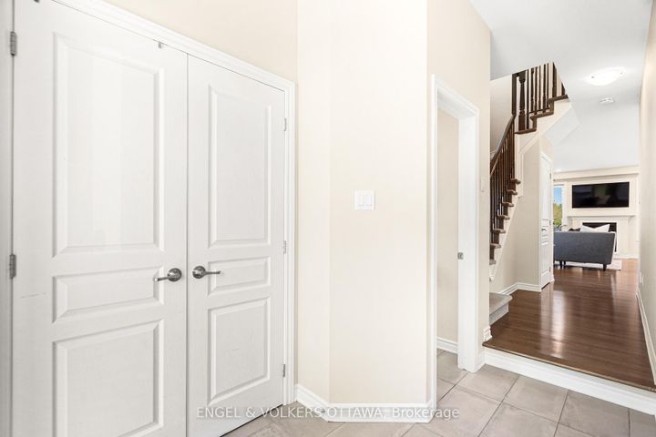 Photo 5 at 579 VIA MATTINO Way, Nepean (Longfields), Ottawa