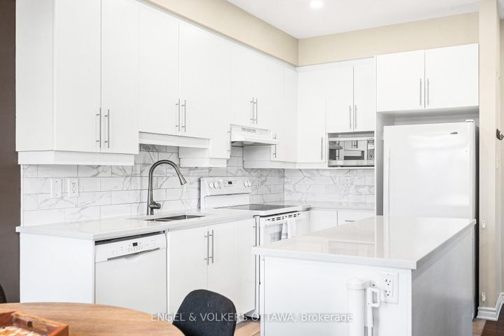 Photo 18 at 579 VIA MATTINO Way, Nepean (Longfields), Ottawa