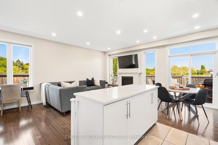 Photo 21 at 579 VIA MATTINO Way, Nepean (Longfields), Ottawa