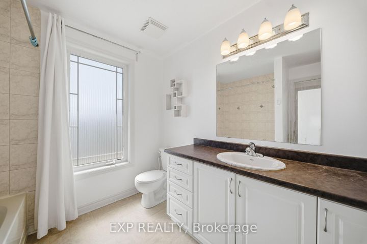 Photo 11 at 8 - 369 Paseo Private, Nepean (Centrepointe), Ottawa