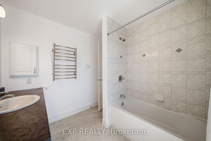 Photo 12 at 8 - 369 Paseo Private, Nepean (Centrepointe), Ottawa