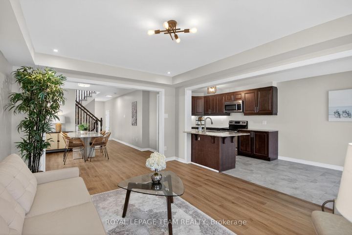 Photo 9 at 314 Song Sparrow Street, Nepean (Half Moon Bay), Ottawa