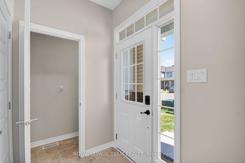 Photo 2 at 314 Song Sparrow Street, Nepean (Half Moon Bay), Ottawa