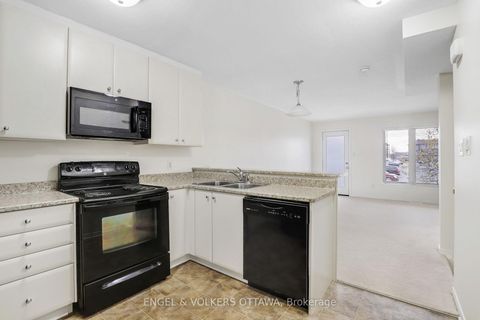 Photo 9 at 270 Espin Heights, Nepean (Stonebridge), Ottawa