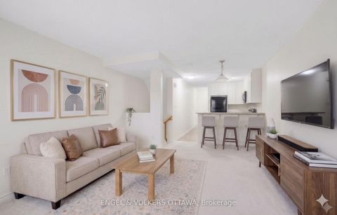 Photo 11 at 270 Espin Heights, Nepean (Stonebridge), Ottawa