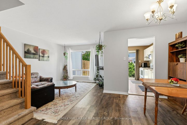 Photo 2 at 290 Stoneway Drive, Nepean (Barrhaven East), Ottawa