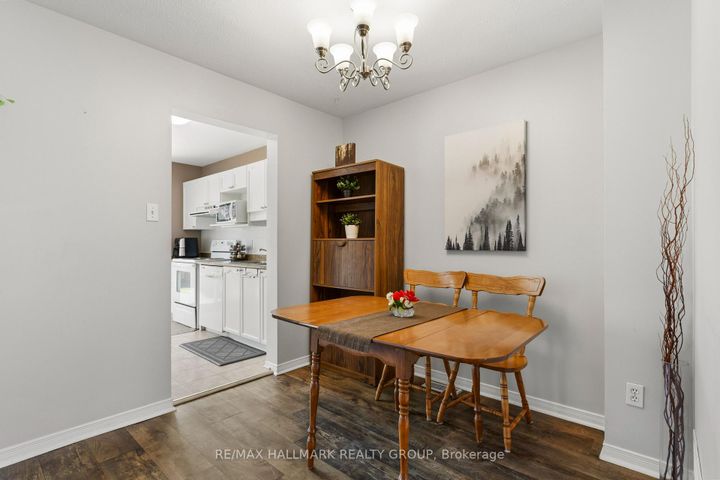 Photo 8 at 290 Stoneway Drive, Nepean (Barrhaven East), Ottawa