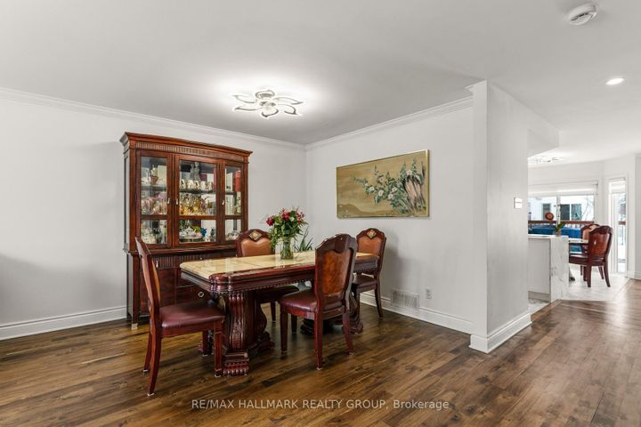 Photo 4 at 340 Stoneway Drive, Nepean (Barrhaven East), Ottawa