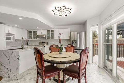 Photo 19 at 340 Stoneway Drive, Nepean (Barrhaven East), Ottawa