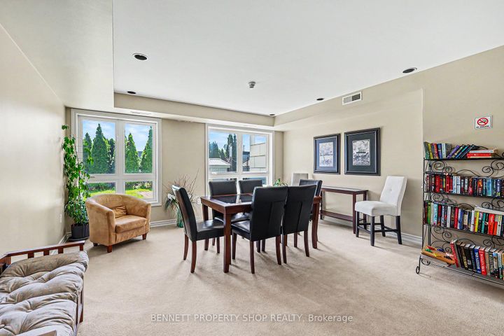 Photo 10 at 106 - 14 Norice Street, Nepean (Meadowlands/Crestview), Ottawa
