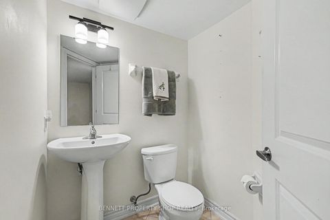Photo 5 at 106 - 14 Norice Street, Nepean (Meadowlands/Crestview), Ottawa