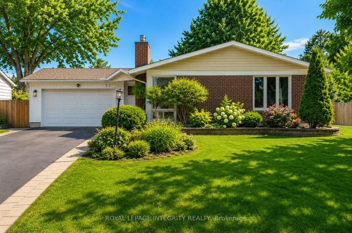 Photo 0 at 27 Birchview Road, Nepean (Meadowlands/St. Claire Gardens), Ottawa