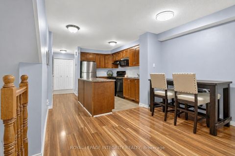 Photo 10 at 2 - 267 Keltie Private W, Nepean (Longfields), Ottawa