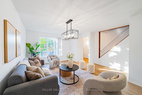 Photo 4 at 968 Meadowlands Drive, Nepean (Carleton Heights), Ottawa