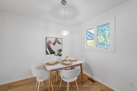 Photo 7 at 968 Meadowlands Drive, Nepean (Carleton Heights), Ottawa