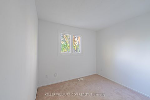 Photo 12 at 968 Meadowlands Drive, Nepean (Carleton Heights), Ottawa