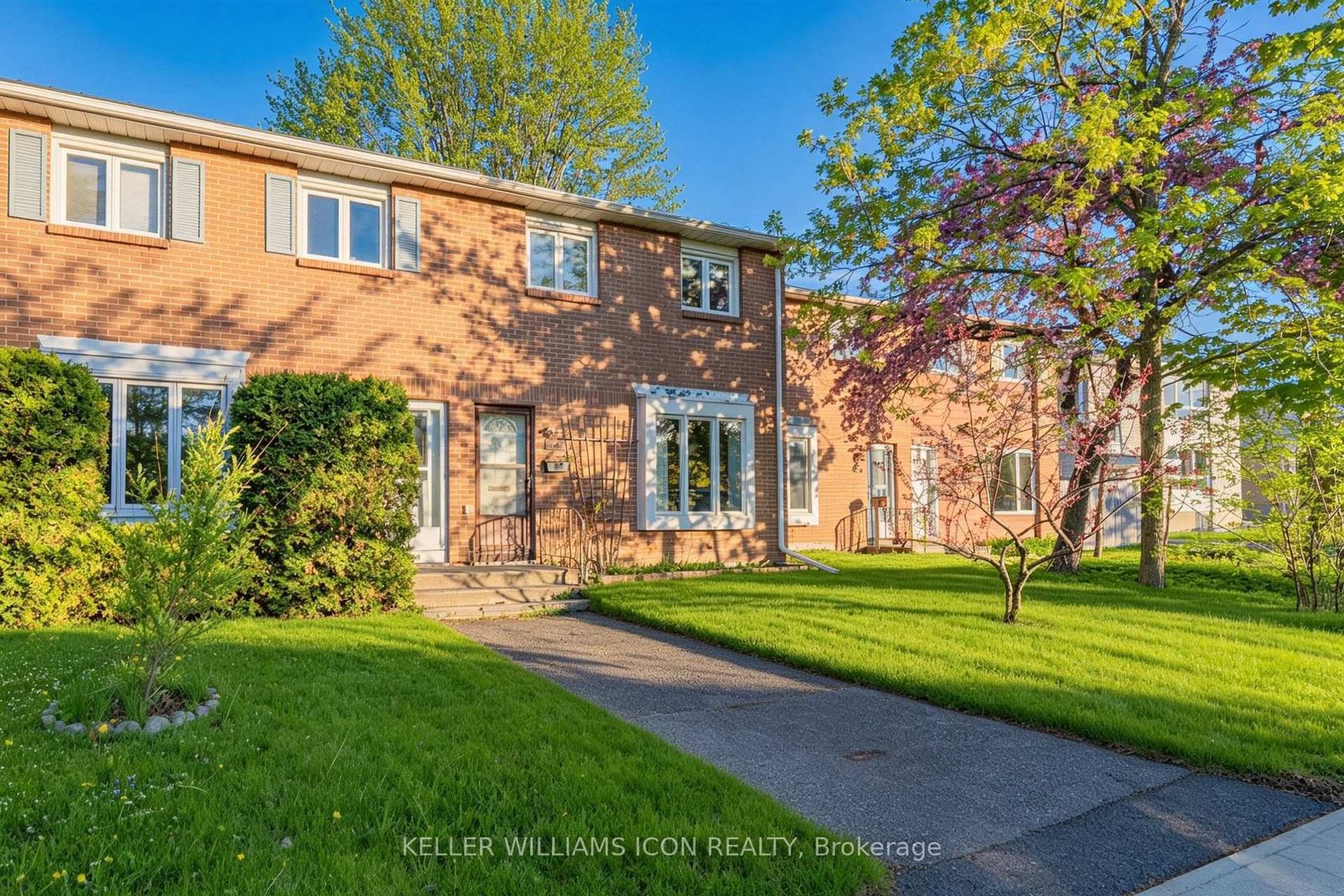 968 Meadowlands Drive, Nepean (Carleton Heights), Ottawa 