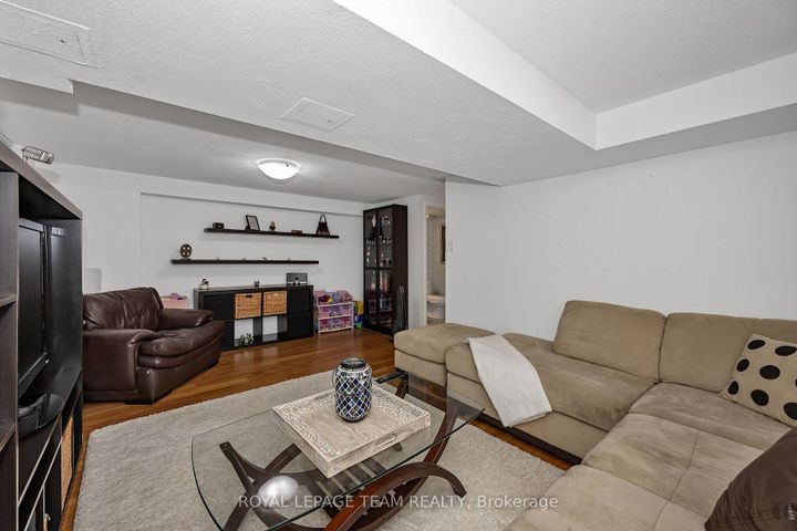 Photo 30 at C - 18 Benlea Drive, Nepean (Tanglewood), Ottawa